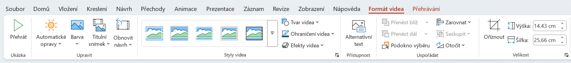 Karta Formát videa s nástroji pro úpravu videa v PowerPointu - Základy Microsoft PowerPoint